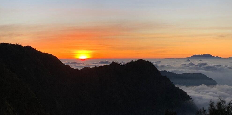 a day bromo sunset